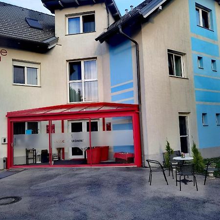 Lion Blue Point Hotel Tulln An Der Donau Exterior foto