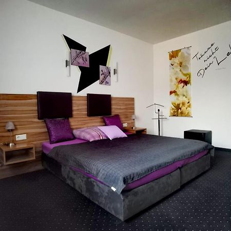 Lion Blue Point Hotel Tulln An Der Donau Exterior foto